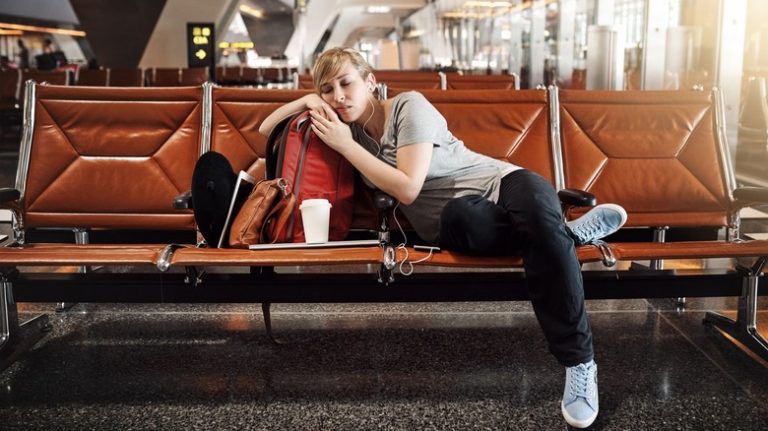 The Best ChatGPT Prompts for Sleeping Well While Traveling Abroad
