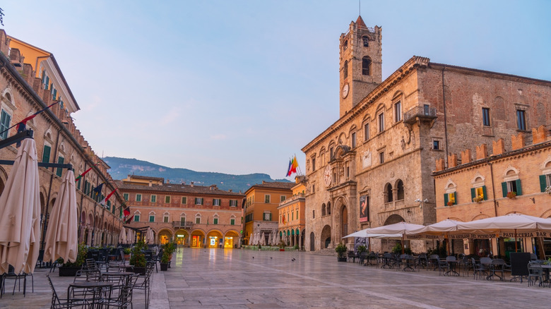 Italy's Gemstone Mountain Town, Dubbed 'A Miniature Ancient Rome,' Shines Brightly at Night
