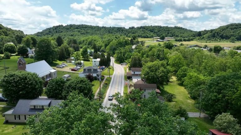 Explore Pennsylvania's Welcoming Village: A Hub of Amish Culture with Handmade Goods, Crafts, and Treats