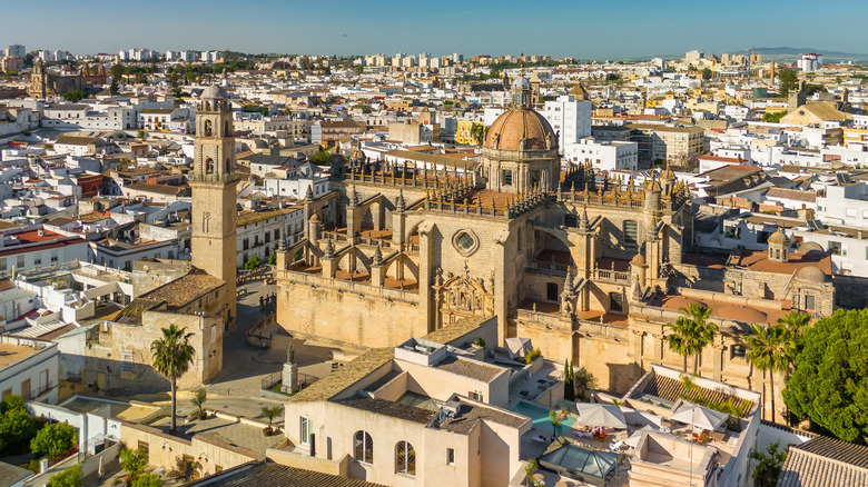 A Lively and Historic City in Southern Spain Within the 'Sherry Triangle' Wine Region