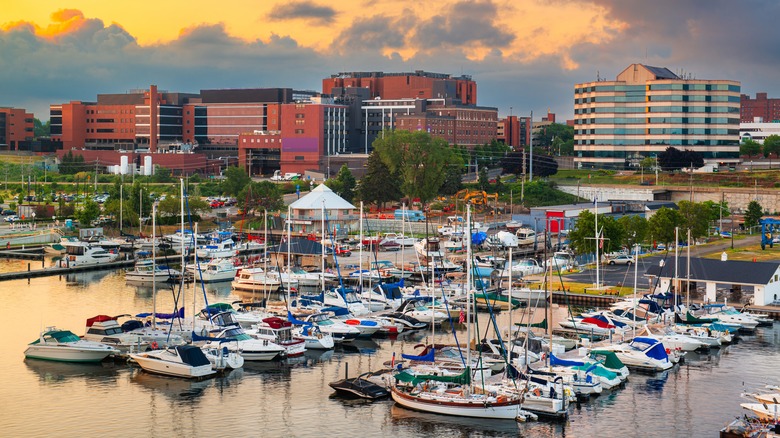 Lakeside Pennsylvania's 'America's Grape Country': A Dreamland of Vast Vineyards and Award-Winning Wines